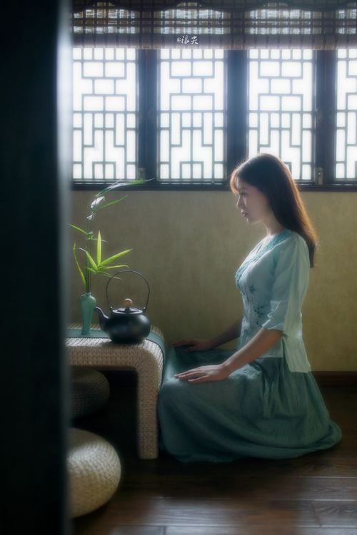 “华金·托比利亚的战术适应能力与敏锐嗅觉,助力阿根廷美洲狮队崭露头角”