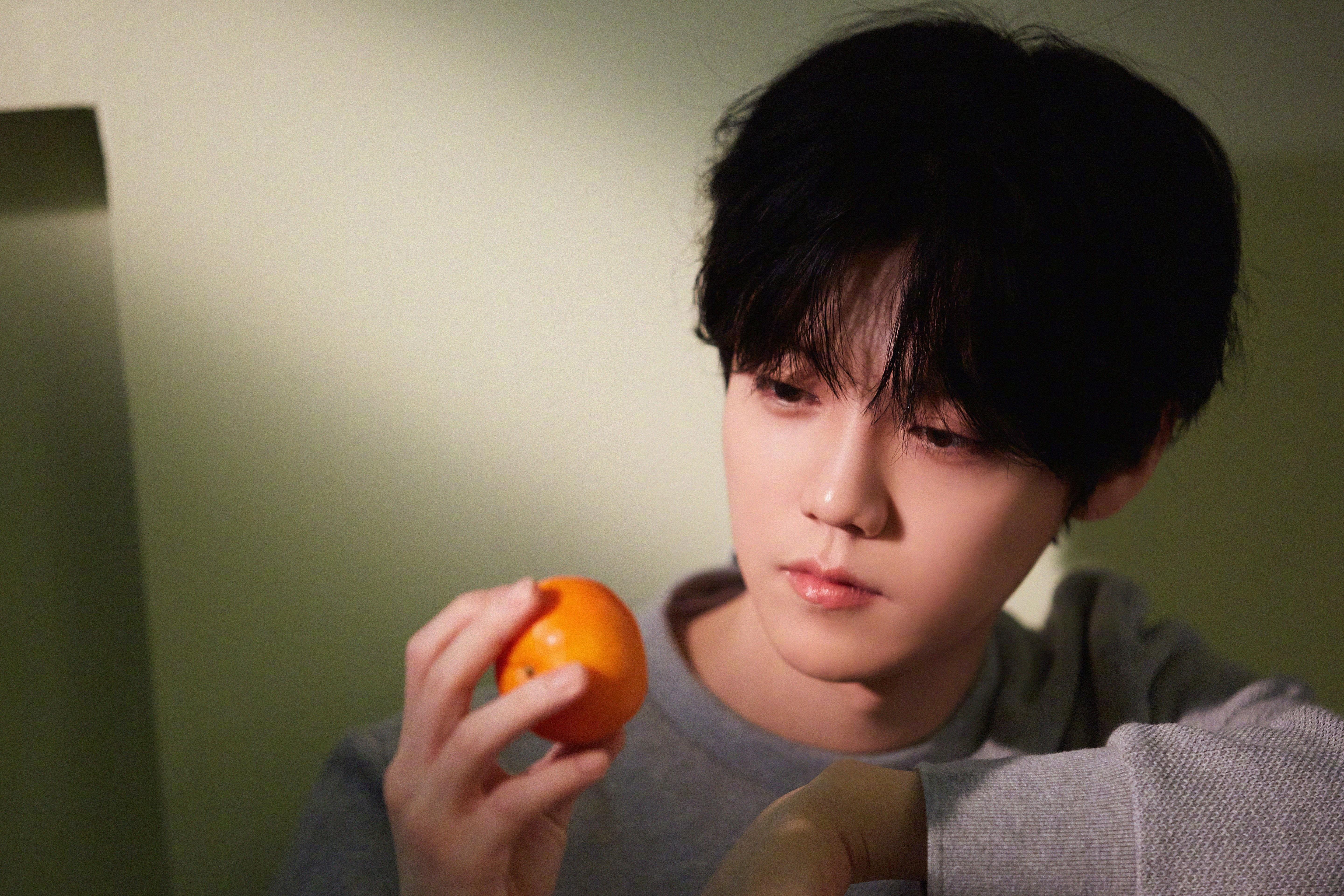 开云官方-男子仰泳南非选手技术娴熟，男子仰泳决赛