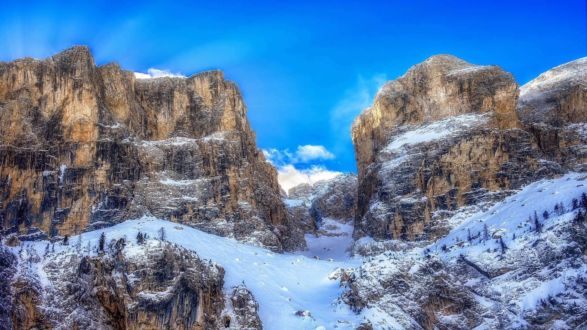 开云网站-雷霆主力后卫带头苦练传球减少失误比率，雷霆主力阵容