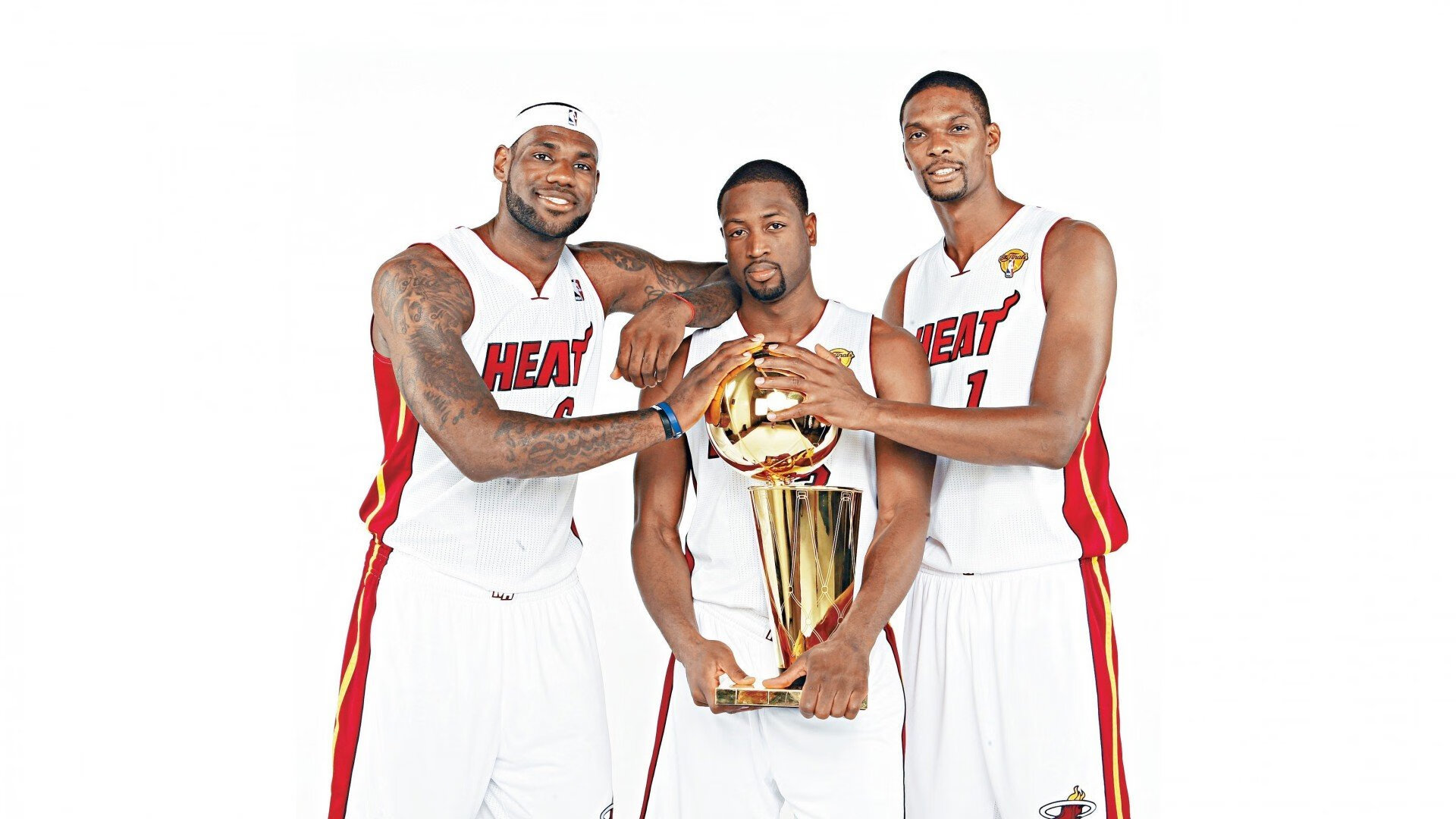 季后赛关键战中，他连续几次用“硬汉封堵”让对手陷入“绝境”！